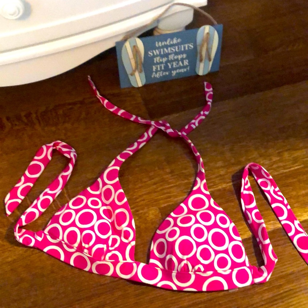 Victoria’s Secret Pink and White bikini top!